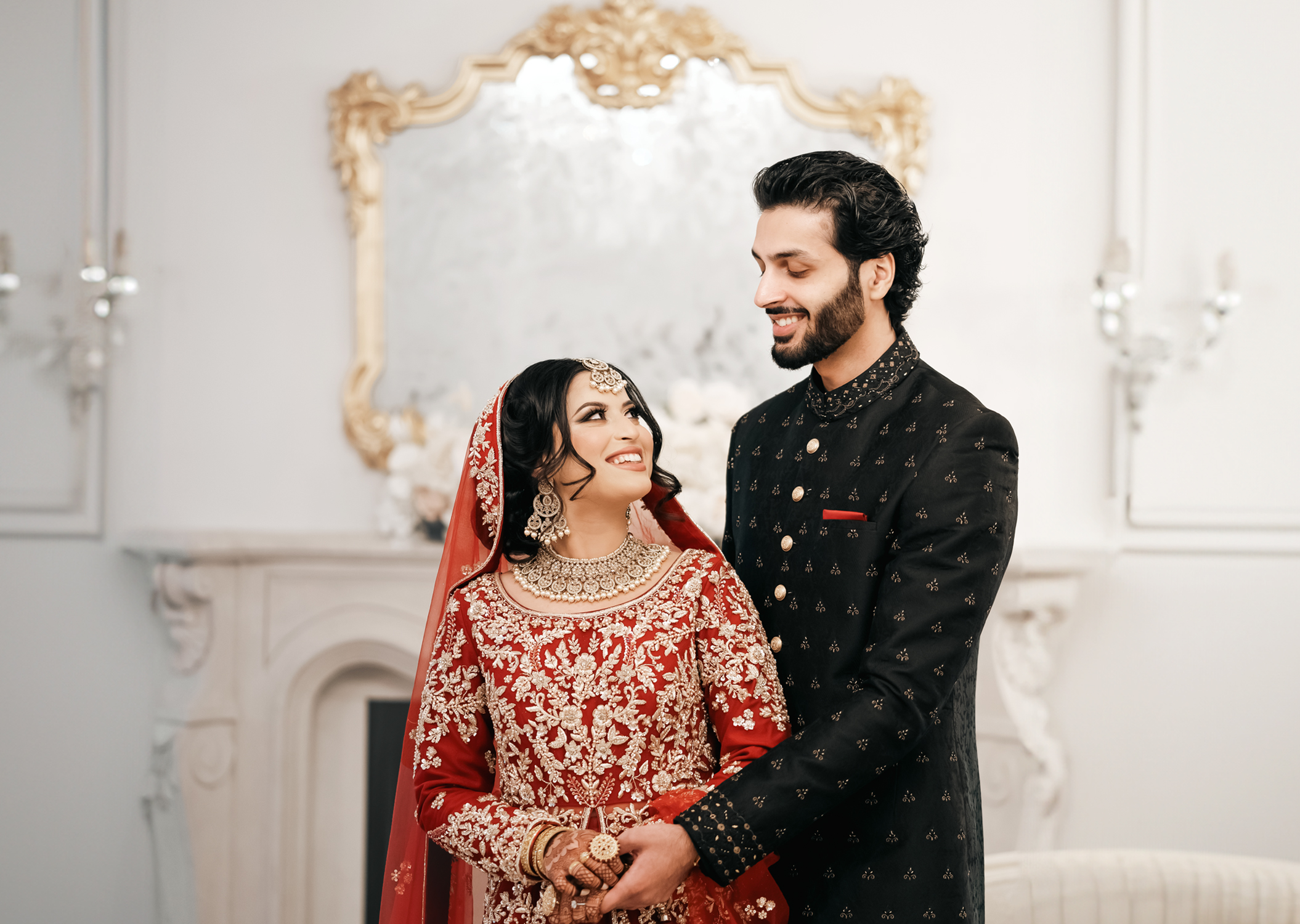 Smiling Bride and Groom Wedding Photo Toronto